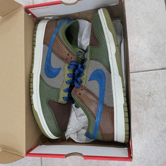Rare Nike Dunks - Picture 7 of 7